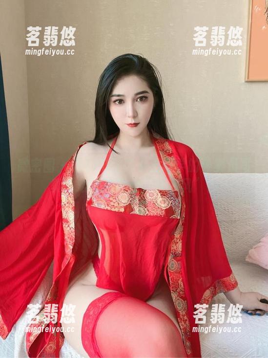 120斤的小王同学 微密圈 - 看120斤的小王同学的外卖员写真,难道这就是“快递风”?