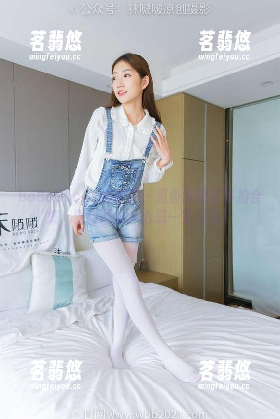 BoBoSocks袜啵啵-甜甜圈 BoBoSocks袜啵啵 - 黑色踩脚袜私拍合集,甜甜圈的小心思一览无遗!