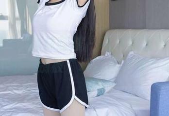 BoBoSocks袜啵啵 – 稚予的套图时刻：小心，别被“地雷系”炸到哦