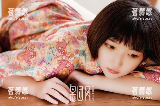 GIRLT果团网 - 优雅兔女郎？算啦，松果儿的图片和原图尽显真实！
