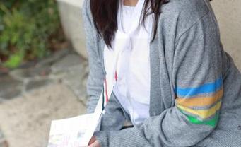 MFStar模范学院 – 说好的SiByl李思宁泳装美图，结果我下载了一堆自拍照！
