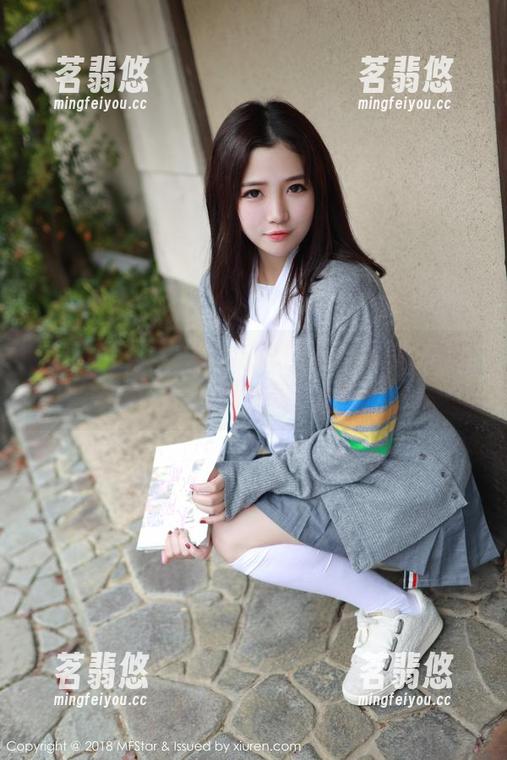 MFStar模范学院-SiByl李思宁 MFStar模范学院 - 说好的SiByl李思宁泳装美图,结果我下载了一堆自拍照!