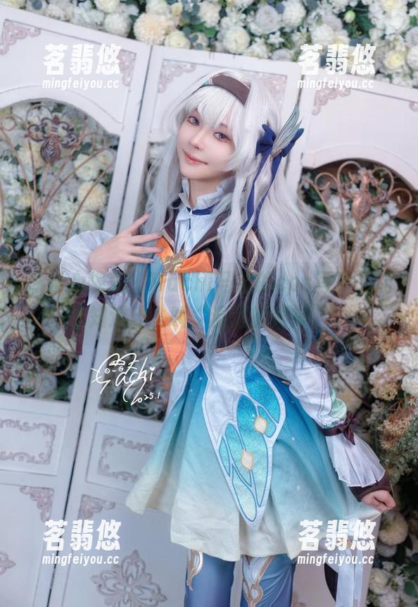 Machi马吉 热泉心跳戏:Machi马吉的cos写真,让你知道什么叫“湿湿的眼神”。