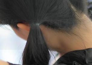 看ROSI学妹，高清升级大卖场，套图包邮！