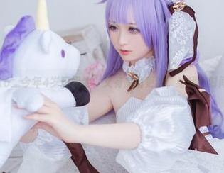 这次Sayako＿今年4岁玩奶牛？又有美图更新，给我点时间消化一下。