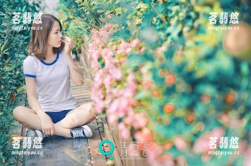 TGOD推女神-Ann尤美 TGOD推女神 - Ann尤美今日修女套图分享:当修女遇上时尚,天使都想蹦跳啦!
