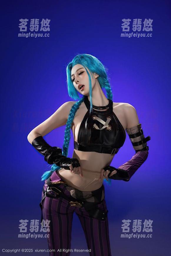 Xiuren秀人网-周慕汐fairy Xiuren秀人网 - 校服?周慕汐fairy的私房图片让我想到的是——班主任会不会流口水?