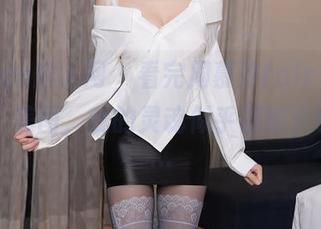 Xiuren秀人网 – 看完周慕汐fairy的“秘书”美图，我的灵魂似乎都被下载了……
