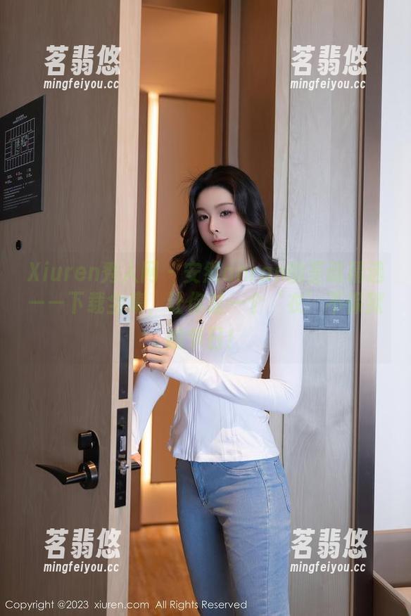 Xiuren秀人网-安然anran Xiuren秀人网 - 安然anran的圣诞精选——下载全集,让你过一个‘衣’不保狱的节日!