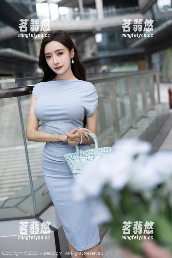 Xiuren秀人网-小蛮腰lvy Xiuren秀人网 - 小蛮腰lvy穿和服的高清图册:你就只需准备好羡慕的眼神!