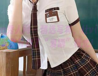 Xiuren秀人网 – 精选写真，杜viki在夏天里开启了“爱晒”模式！
