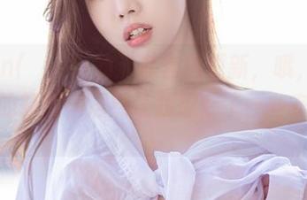 Yebin(전예빈)的泳装套图更新，哦，那微风中的轻舞，居然让我想起了一些东西……