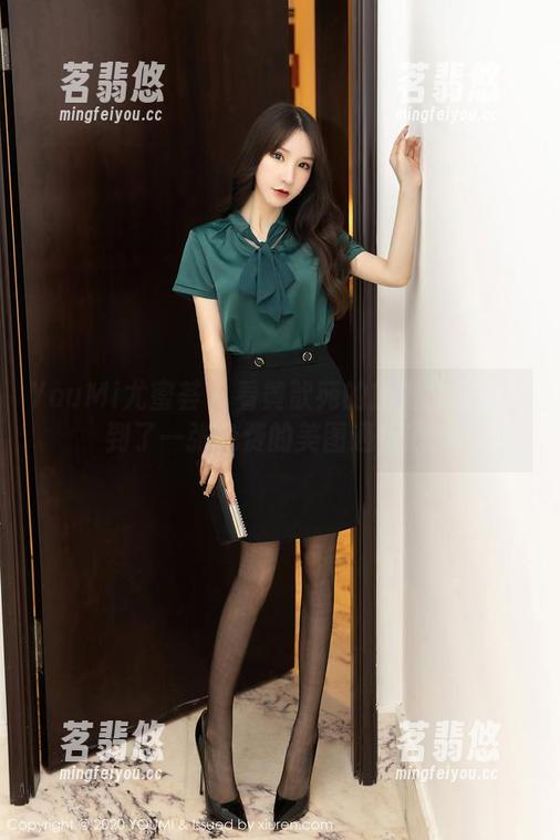 YouMi尤蜜荟 - 看黄歆苑的旗袍就好像找到了一张免费的美图通行证！