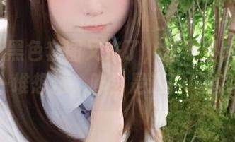 Yuki亭黑色套图又来了，脑袋里突然冒出一堆想法，咋会是这种风格。