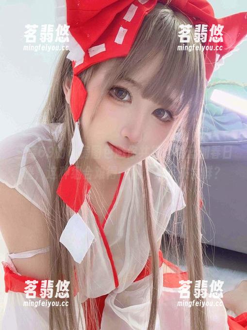 三度69的私房图包邀你共赏，碧蓝加春日椿，这种组合难得一见，来不来尝鲜？