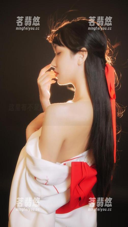 这里有不呆猫的豹纹高清邮箱，亲自体验猫儿的狂野与温柔。
