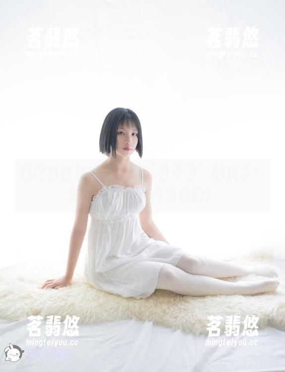 超薄白丝袜给你一双‘看不清’的快乐！兔玩映画高清图包来啦！