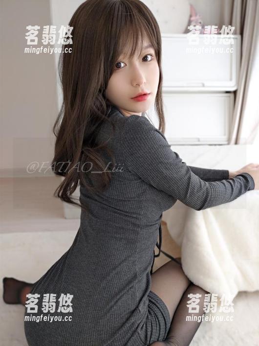 春日COS图集：发条少女yoki带你遨游春风中，保证每一张都能提升你的花粉过敏指数！