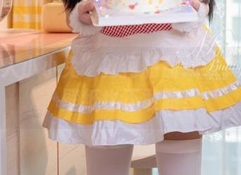 看“咬人小小兔”如何将甜妹发挥到极致，壁纸也不敢跟！