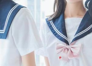 最新集合，喵糖映画的吃鸡少女竟然在厨房打造美食？