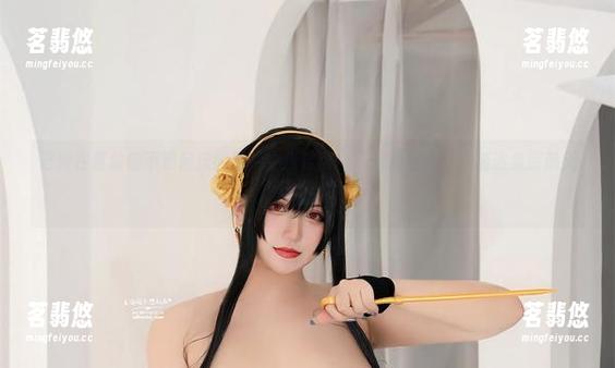 记得在夏鸽鸽不想起床的图片中找寻那份“制服魅力”，精选集深藏无限！