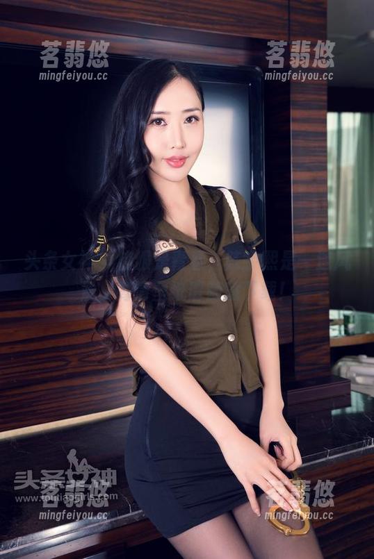 头条女神-陈宇熙 头条女神 - 校服是青春,陈宇熙是一道风景,高清壁纸请随意下载!