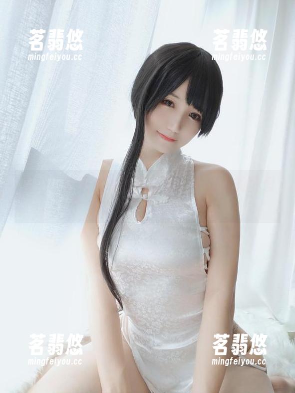 小仓千代w 看!小仓千代w的写真里奶牛出奇的可爱?