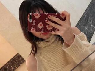 微密圈 - 原图里的小仙女ELaine，穿上制服竟然有点儿太入戏了吧？