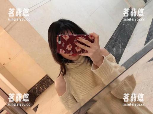 小仙女ELaine 微密圈 - 原图里的小仙女ELaine,穿上制服竟然有点儿太入戏了吧?