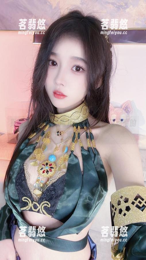 小小奶瓶儿 更新啦!小小奶瓶儿的裤里丝,辣眼睛的清新