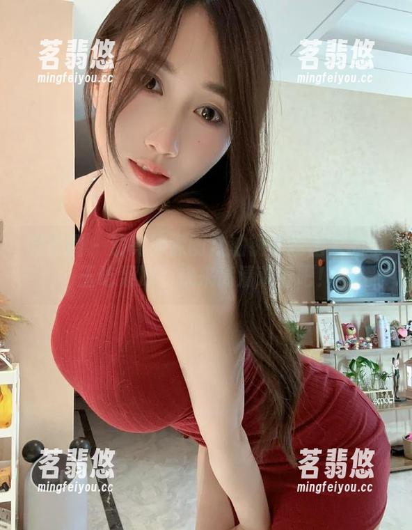 小玉吃果冻 微密圈 - 油亮得像刚从油锅里捞出来的小玉吃果冻,快来高清观看吧!