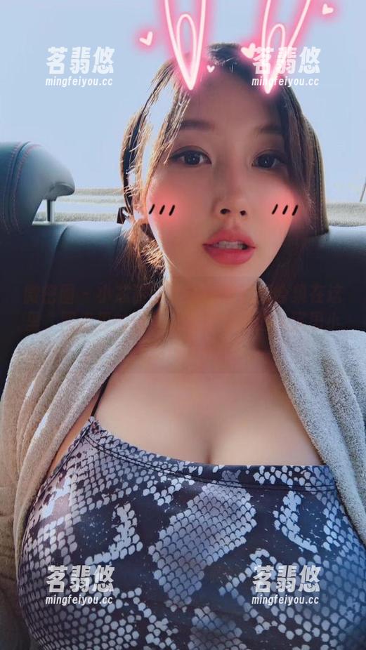 微密圈 - 小芯酱的早期美拍视频合集在这里，图库里的回忆让我分分钟进入沉思小剧场……