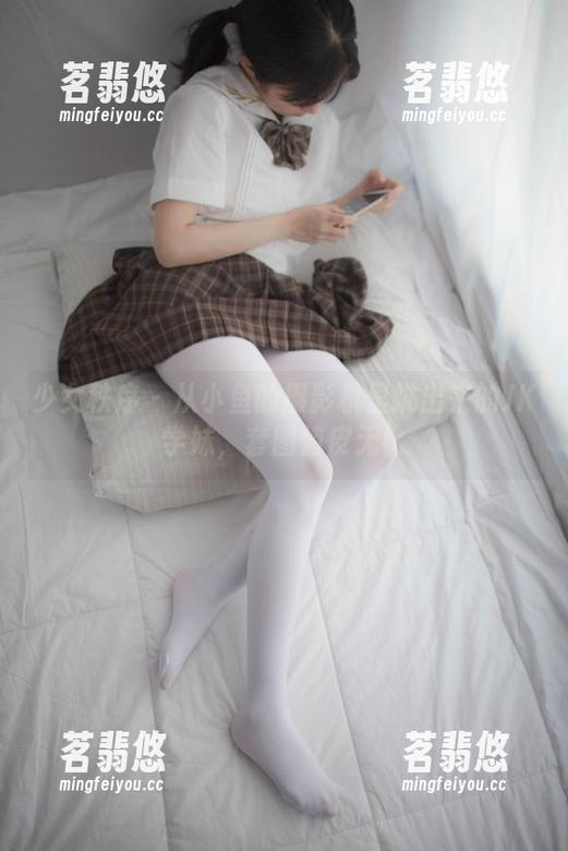 少女秩序-小鱼 少女秩序 - 从小鱼的摄影机里跳出来的JK学妹,套图俏皮无比