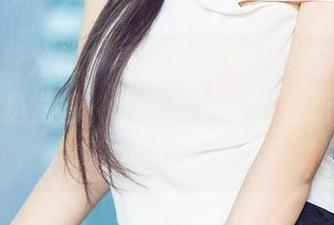 尤果网爱尤物 – 看了金梓琳的套装壁纸，果然还是觉得，套装的选择总是值得反复琢磨。