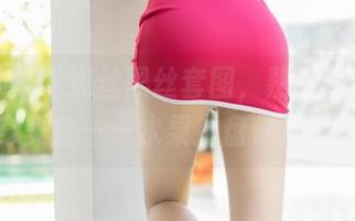 尤蜜荟 – 尤妮丝黑丝套图，熟女气质一秒变身美食——水果拼盘你是缺席！