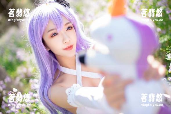 希希_啾 观看希希_啾的教室,感觉像是在翻阅一本“教科书”