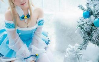 看！弥美Mime的写真，变身的魔法少女！不过黑猫似乎一直盯着摄影师。