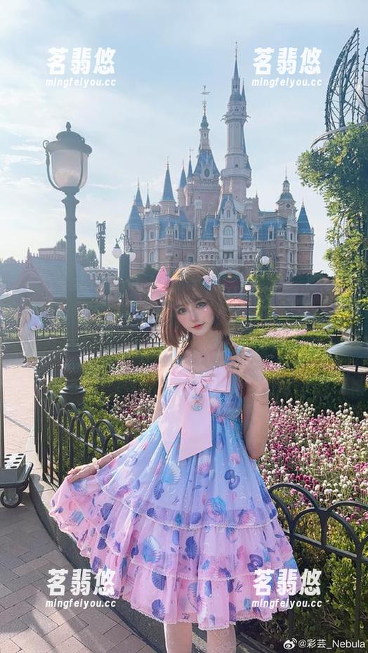 花不花钱无所谓，彩芸_Nebula的光之高扬斯卡娅套图值回票价吗？