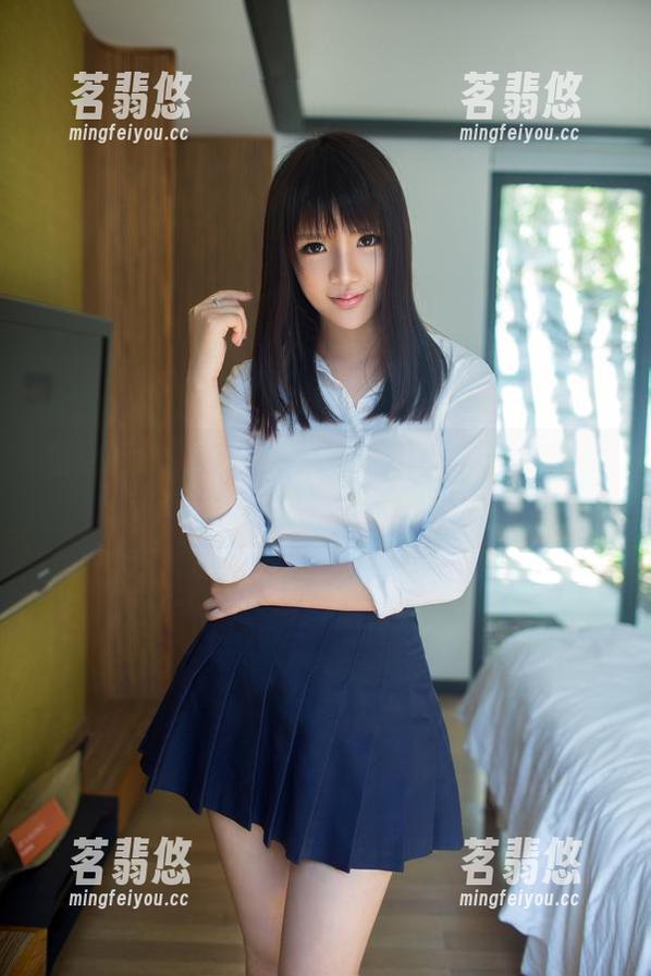 推女郎-杨伊 推女郎 - 杨伊的画像合集:每一张都是可爱的小炸弹