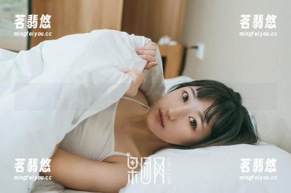 果团网-周妍希 果团网 - 当周妍希遇上厨房,无圣光下也能做出精彩!