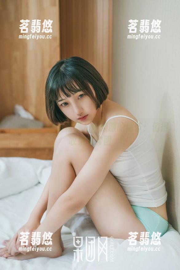 果团网 - 揭示松果儿体操服的细节：值得收集的套图