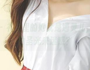 果团网 – 礼服里的她就是通灵儿，何必借助圣光来迷惑？