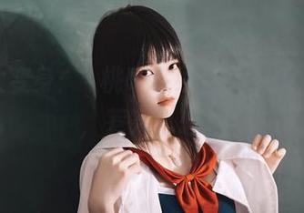 妹妹大变身：桜桃喵在线合集，闪烁迷离，惹人留恋。