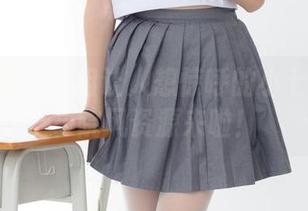 森萝财团 – 一组让人想惊呼的小七私拍JK学院风资源来啦！