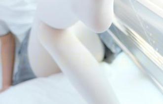 森萝财团 – 小奶糕Milky的写真集分享-这“有料010”我已经偷偷点赞了十遍！