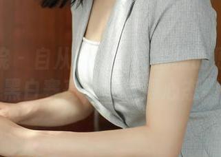 模范学院 – 自从发现人间荒糖的原图分享后，黑白赛高，我觉得心态要稳。