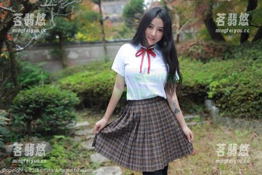 模范学院 - 在线对抗沙雕生活，唐琪儿il与丝袜的高清交织是另一种解压良方
