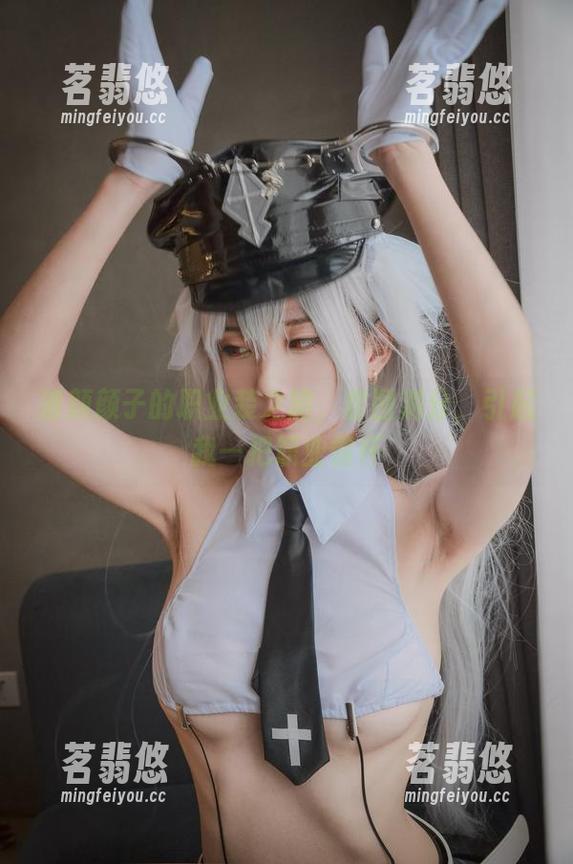 清颜颜子的职业装之旅，套图满分，引起我一把职业情怀