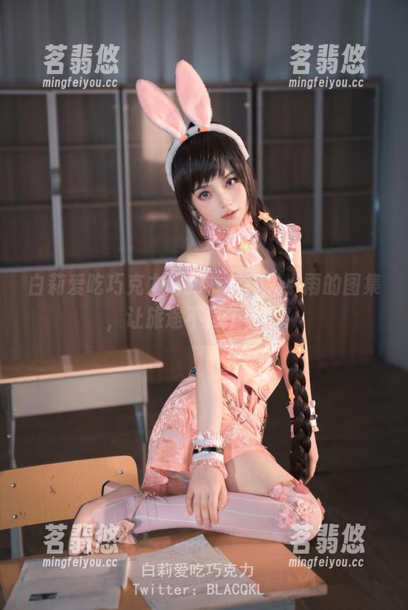 白莉爱吃巧克力 白莉爱吃巧克力驾到,分享关小雨的图集,让旅途不再干巴巴!