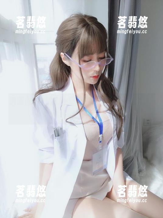 白银81 透明服+白银81=壁纸界的‘隐形人’美图大赏!